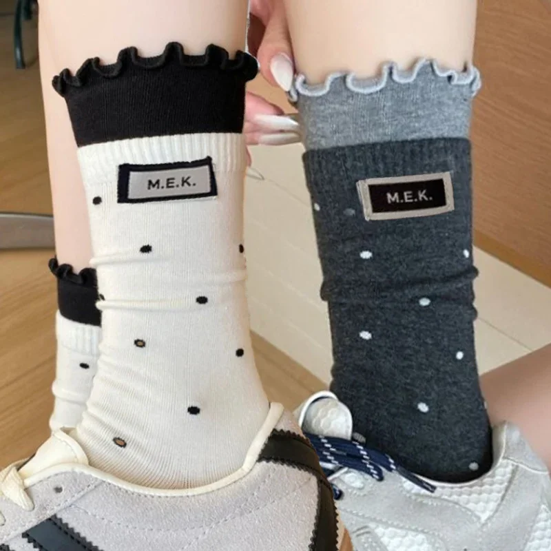 Polka Dots Ruffles Mid-calf Socks Women Cotton Breathable Fashion Simple Soft Comfortable Casual Cotton Winter and Autumn Socks
Polka Dots Ruffles Mid-calf Socks Women Cotton Breathable Fashion Simple Soft Comfortable Casual Cotton Winter and Autumn Socks