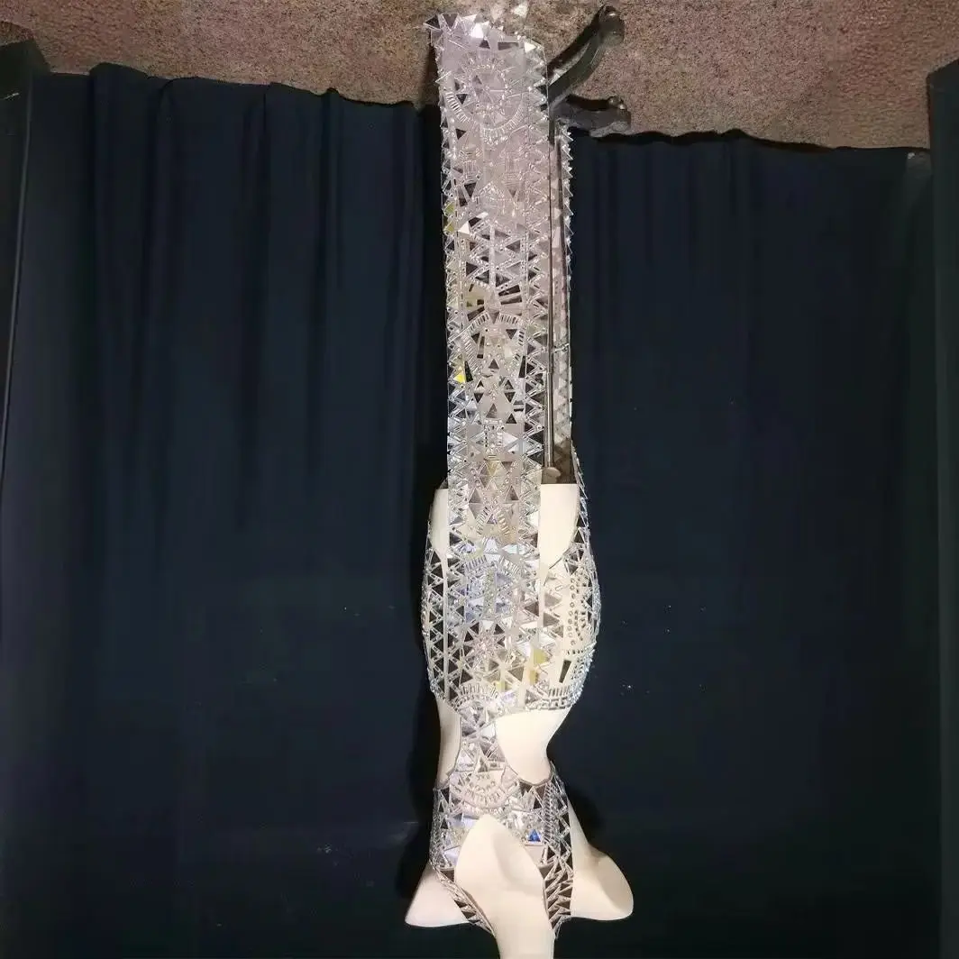 Victa Mirror Dress
Victa Mirror Dress