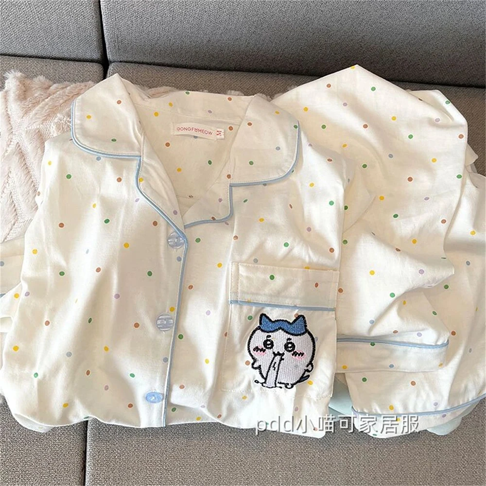 Anime Chiikawa Hachiware Women Summer Sleepwear Set Y2K Thin Style T-Shirt and Shorts Sweet Cute Girl Loose Student Homewear Set
Anime Chiikawa Hachiware Women Summer Sleepwear Set Y2K Thin Style T-Shirt and Shorts Sweet Cute Girl Loose Student Homewear Set