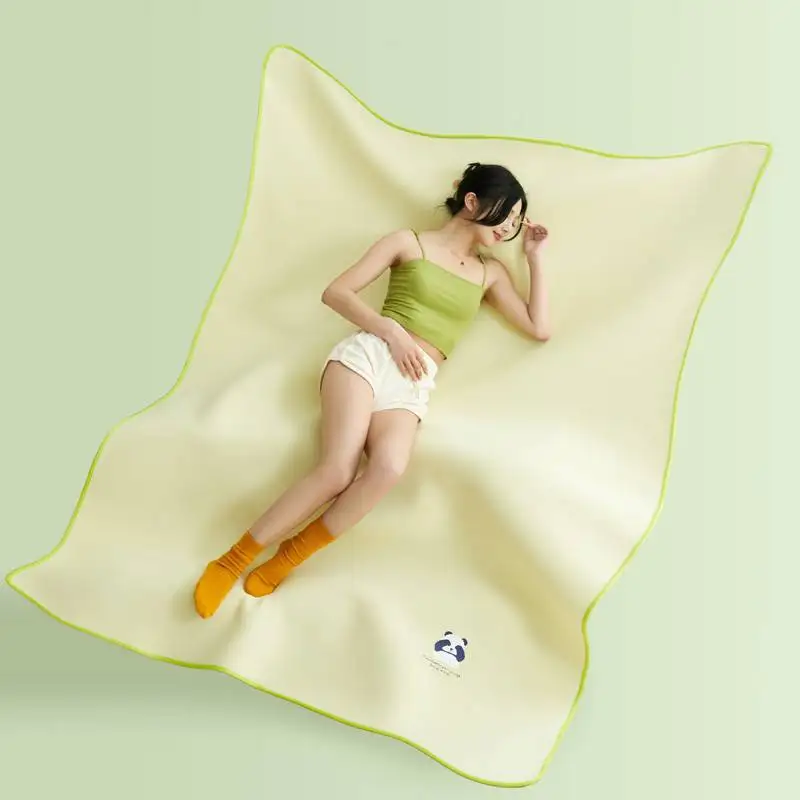 2025 popular cute panda frozen cold mat 3D air mat with pillowcase series two-piece set three-piece set
2025 popular cute panda frozen cold mat 3D air mat with pillowcase series two-piece set three-piece set