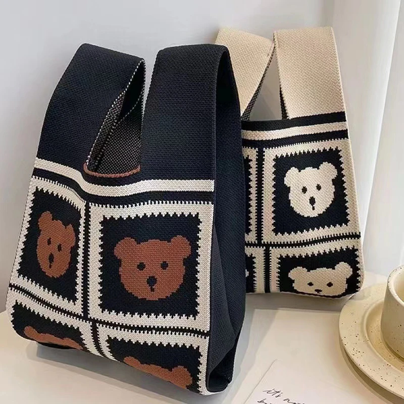 Fashion Handbag For Women Knitted Wool Large Capacity Bucket Bag Daily Versatile Hand Carry Korean Trendy Casual Tote Bag
Fashion Handbag For Women Knitted Wool Large Capacity Bucket Bag Daily Versatile Hand Carry Korean Trendy Casual Tote Bag