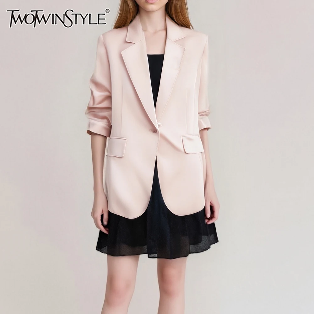 TWOTWINSTYLE, однотонные элегантные куртки на пуговицах для женщин, с лацканами, с короткими рукавами, лоскутные карманы, темпераментная женская куртка, новинка
TWOTWINSTYLE, однотонные элегантные куртки на пуговицах для женщин, с лацканами, с короткими рукавами, лоскутные карманы, темпераментная женская куртка, новинка