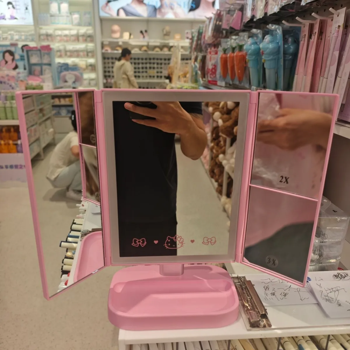 Anime Sanrio Hello Kitty Three Color Touch Control Makeup Mirror Rechargeable with 1X 2X 3X Magnifying Lens Kawaii Lovely Cute
Anime Sanrio Hello Kitty Three Color Touch Control Makeup Mirror Rechargeable with 1X 2X 3X Magnifying Lens Kawaii Lovely Cute