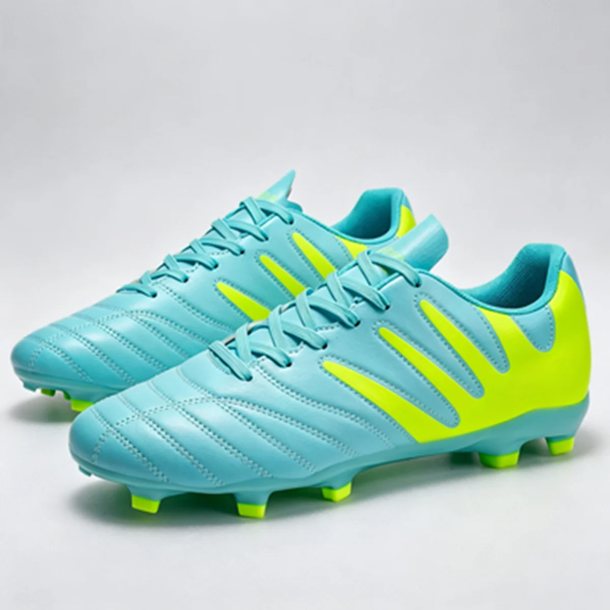 Multi-ground AG FG Football shoes Rigid TPU Outsole Sharp Grip Stud Adult Natural Grass Official Competition Sneakers
Multi-ground AG FG Football shoes Rigid TPU Outsole Sharp Grip Stud Adult Natural Grass Official Competition Sneakers