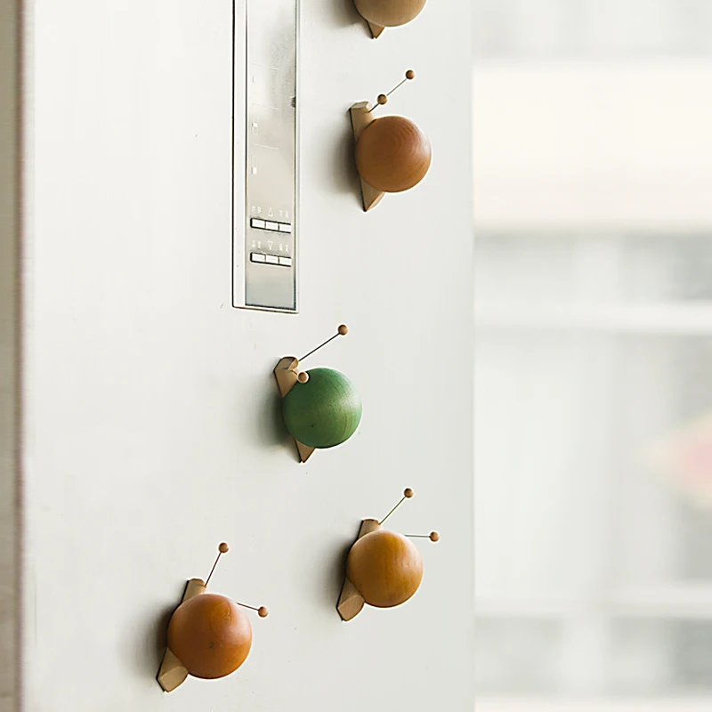 3D Cartoon Snail Fridge Magnet Cute Animal Handmade Solid Wood Refrigerator Sticker Kitchen Decoration New Home Party Gifts
3D Cartoon Snail Fridge Magnet Cute Animal Handmade Solid Wood Refrigerator Sticker Kitchen Decoration New Home Party Gifts