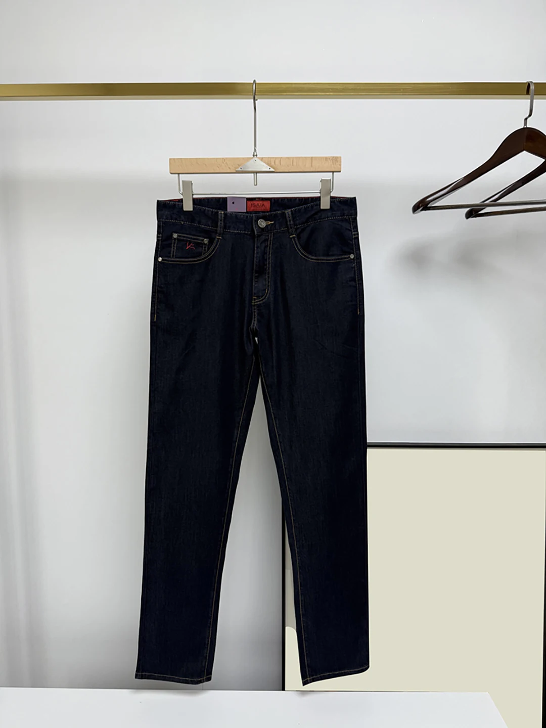 BLLIYOSS BILLIONAIRE Jeans Thin Cotton Men 2025 Spring Summer New Casual Embroidery Comfortable Straight Big size 30-38 Pants
BLLIYOSS BILLIONAIRE Jeans Thin Cotton Men 2025 Spring Summer New Casual Embroidery Comfortable Straight Big size 30-38 Pants
