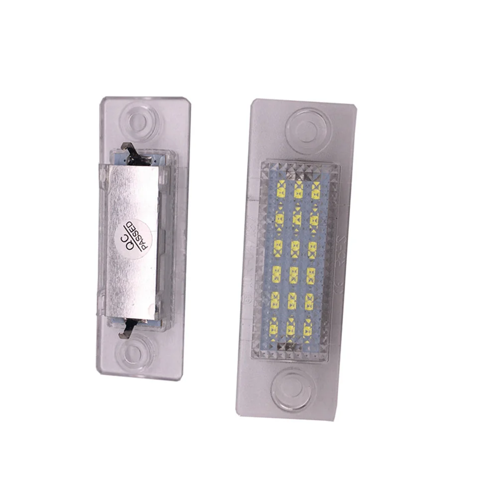 2X белый 12 В светодиодный светильник номерного знака автомобиля для VW Touran 2003-2010 Golf 2005-2009 Jetta 2005-2010 Caddy III 2004-2013 
2X белый 12 В светодиодный светильник номерного знака автомобиля для VW Touran 2003-2010 Golf 2005-2009 Jetta 2005-2010 Caddy III 2004-2013