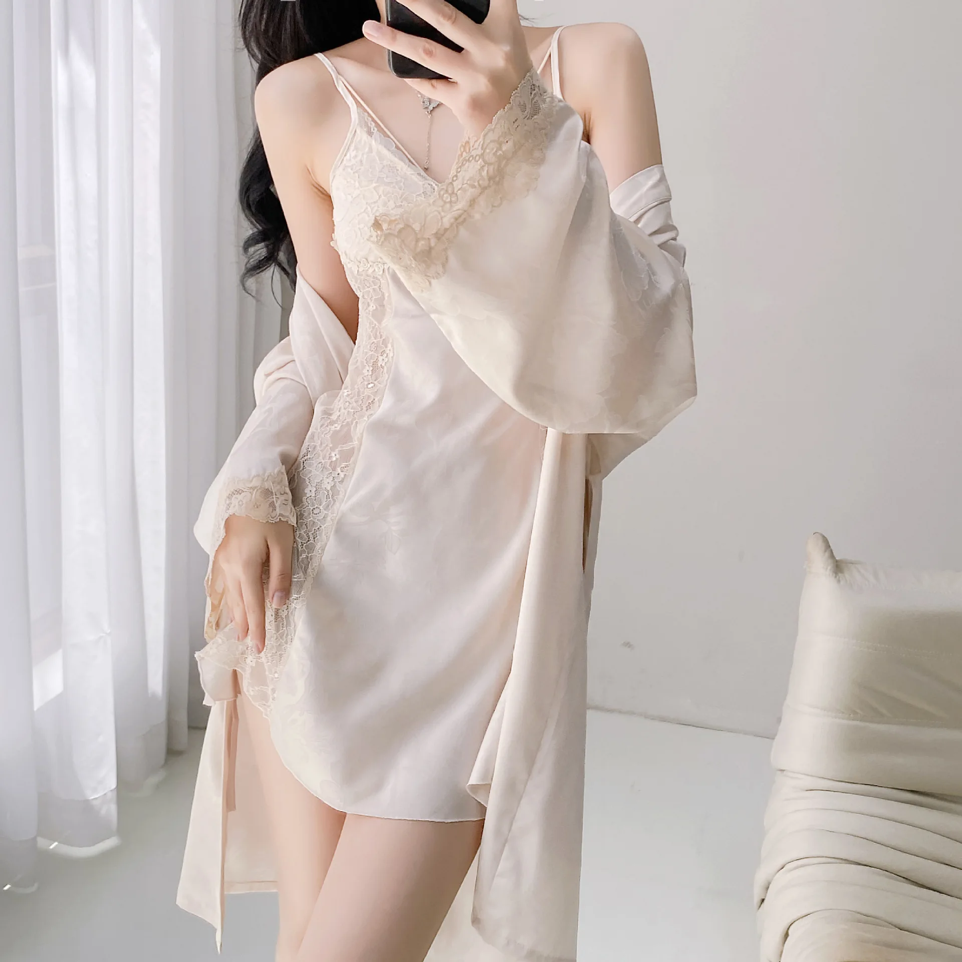2PCS Pajamas Sleep Set Robe Women Sleepshirts Suit Sexy Bathrobe V-Neck Lace Folwer Nightwear Gown Sleepwear Strap Homewear
2PCS Pajamas Sleep Set Robe Women Sleepshirts Suit Sexy Bathrobe V-Neck Lace Folwer Nightwear Gown Sleepwear Strap Homewear