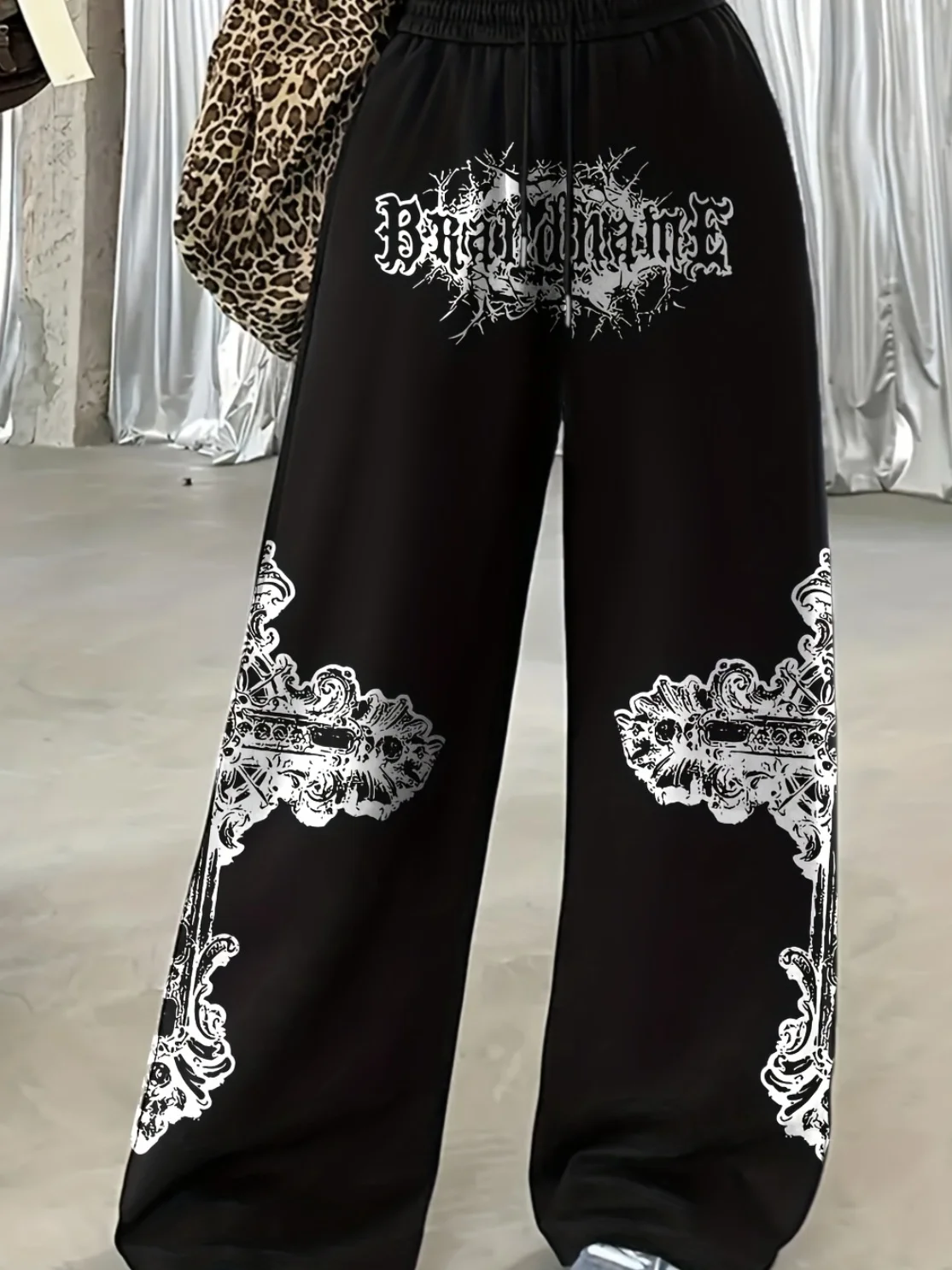 Casual and Comfortable Printed Loose Straight-leg Pants, Casual Hip-hop Street Pants, Men's and Women's Wide-leg Long Pants
Casual and Comfortable Printed Loose Straight-leg Pants, Casual Hip-hop Street Pants, Men's and Women's Wide-leg Long Pants