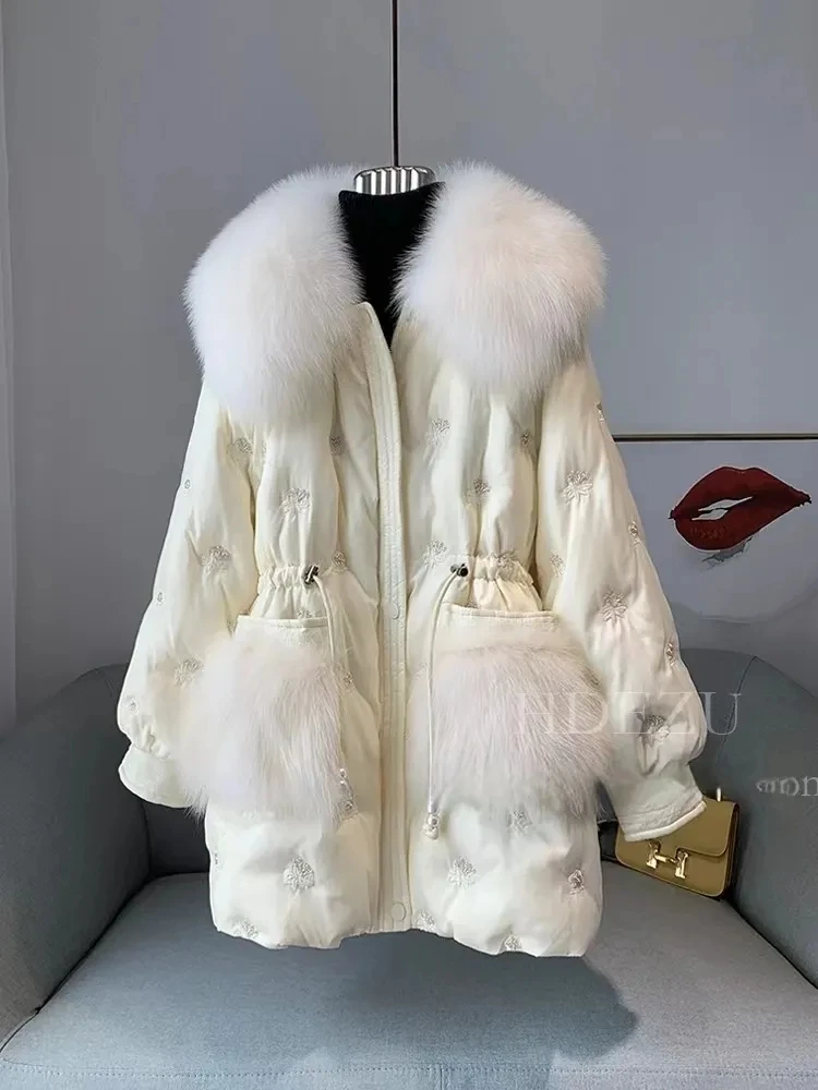 Down Jacket Women's 2024 New Fashion Loose White Duck Down Coat Female Long Thick Warm Parkas Winter Jacket Fox Collar Outwear
Down Jacket Women's 2024 New Fashion Loose White Duck Down Coat Female Long Thick Warm Parkas Winter Jacket Fox Collar Outwear