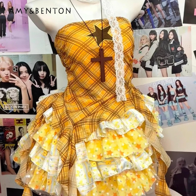 Original Design Cute Yellow Plaid Irregular Women's Tube Top Summer New Sweet Hot Girl Kawaii Age-Reducing Cake Skirt Set Ladies
Original Design Cute Yellow Plaid Irregular Women's Tube Top Summer New Sweet Hot Girl Kawaii Age-Reducing Cake Skirt Set Ladies