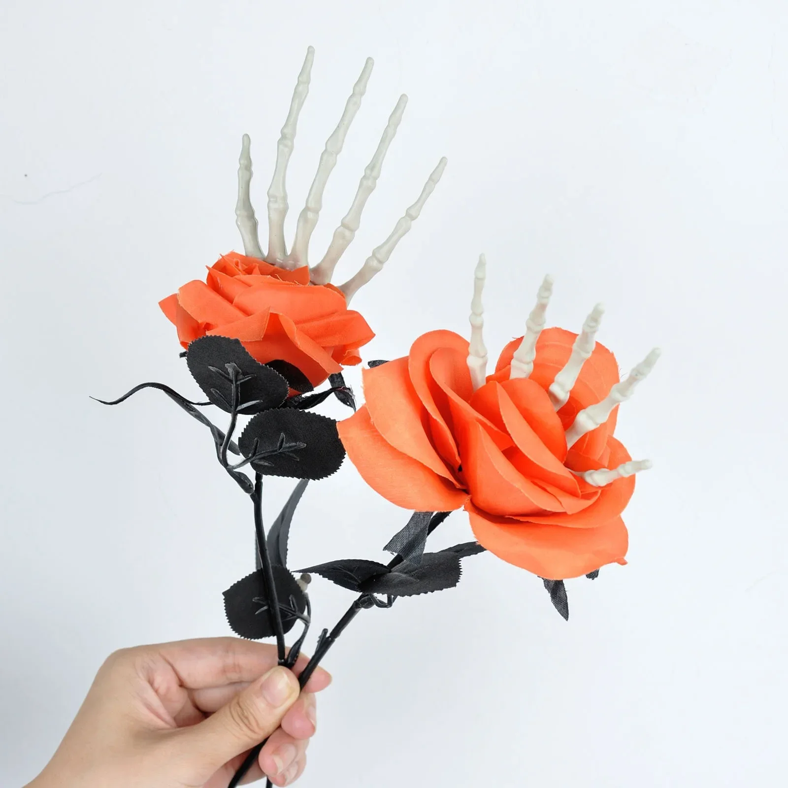Halloween Colorful Skull Hand Rose Decor Horror Ghost Festival Party Fake Skull Hand Flower Happy Halloween Day 2025 Home Dec
Halloween Colorful Skull Hand Rose Decor Horror Ghost Festival Party Fake Skull Hand Flower Happy Halloween Day 2025 Home Dec