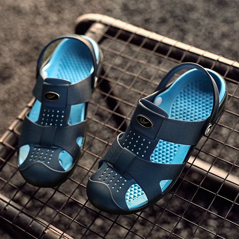 Summer sandals dual-purpose beach shoes non-slip plastic wear-resistant driving sandals versatile new men's hole sandals trendy
Summer sandals dual-purpose beach shoes non-slip plastic wear-resistant driving sandals versatile new men's hole sandals trendy