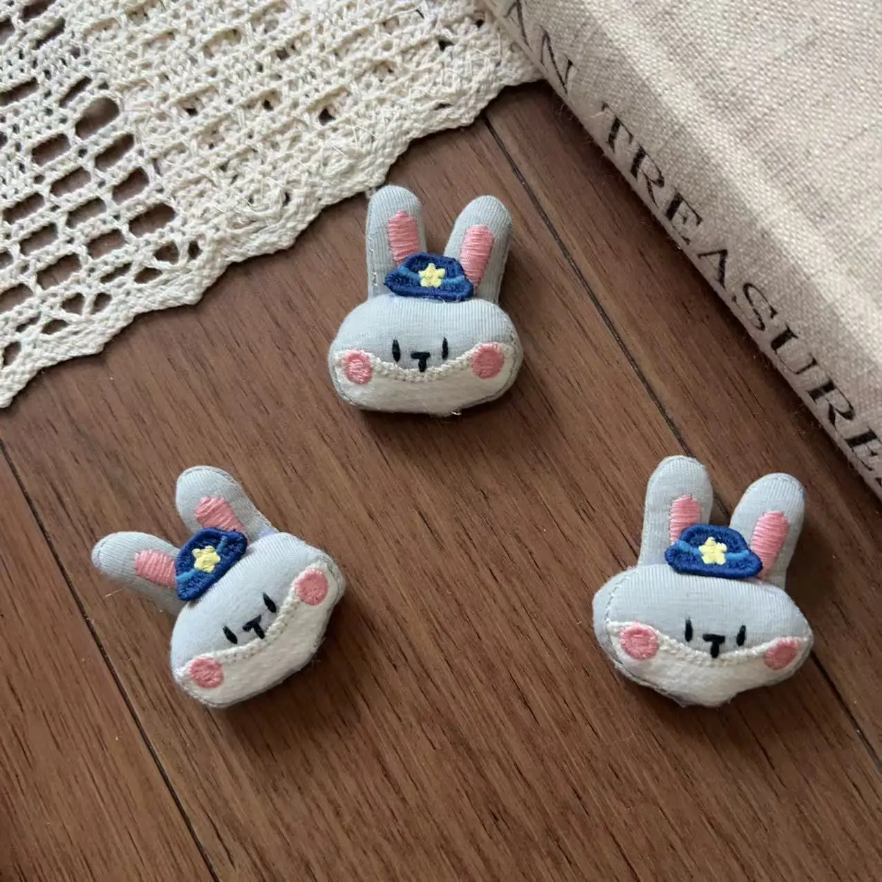 Little Bunny in Uniform Hair Accessory Brooch DIY Craft for Shoes Hats Bags Kids Apparel Sewing Trim
Little Bunny in Uniform Hair Accessory Brooch DIY Craft for Shoes Hats Bags Kids Apparel Sewing Trim