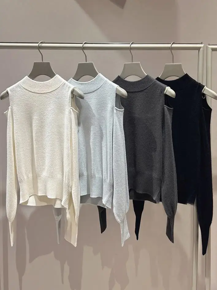 Sweet Style Pure Color Knitted Sweater Half High round Neck Hole Punching Lamb Sleeve New Autumn Winter Women's Fashion Top
Sweet Style Pure Color Knitted Sweater Half High round Neck Hole Punching Lamb Sleeve New Autumn Winter Women's Fashion Top