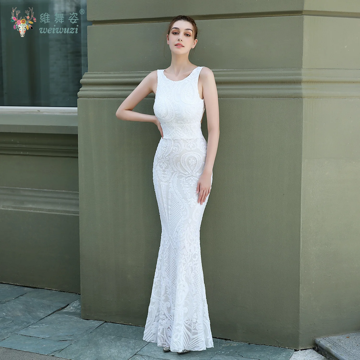 New Sequin Bead Embroidered Mermaid Waist Cinched Evening Dress Sexy Backless Sleeveless Slim Fit Cocktail Party Evening Dress
New Sequin Bead Embroidered Mermaid Waist Cinched Evening Dress Sexy Backless Sleeveless Slim Fit Cocktail Party Evening Dress