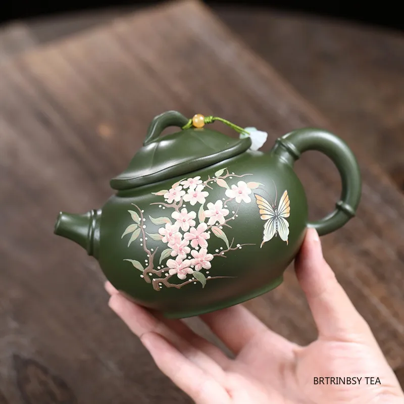 340ml Chinese Tradition Yixing Purple Clay Teapot Raw Ore Green Mud Kettle Handmade Butterfly Zisha Tea Pot Household Tea Set
340ml Chinese Tradition Yixing Purple Clay Teapot Raw Ore Green Mud Kettle Handmade Butterfly Zisha Tea Pot Household Tea Set