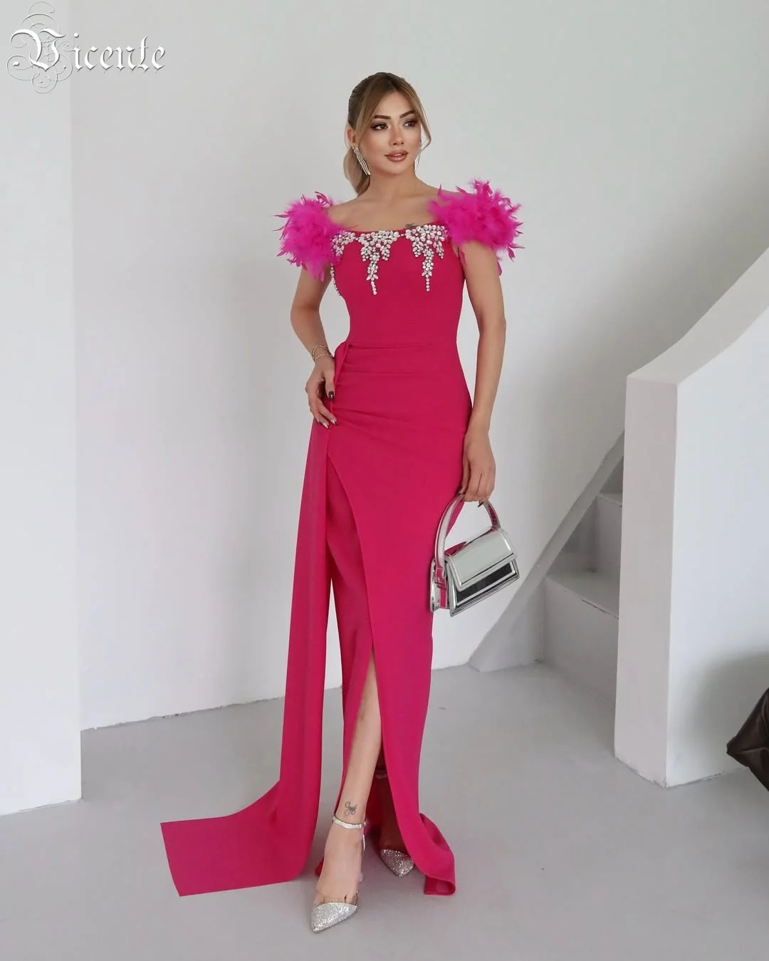 VC Romantic Black & Hot Pink Spaghetti Strappy Sleeveless with Feather & Crystal Details Evening Gown
VC Romantic Black & Hot Pink Spaghetti Strappy Sleeveless with Feather & Crystal Details Evening Gown