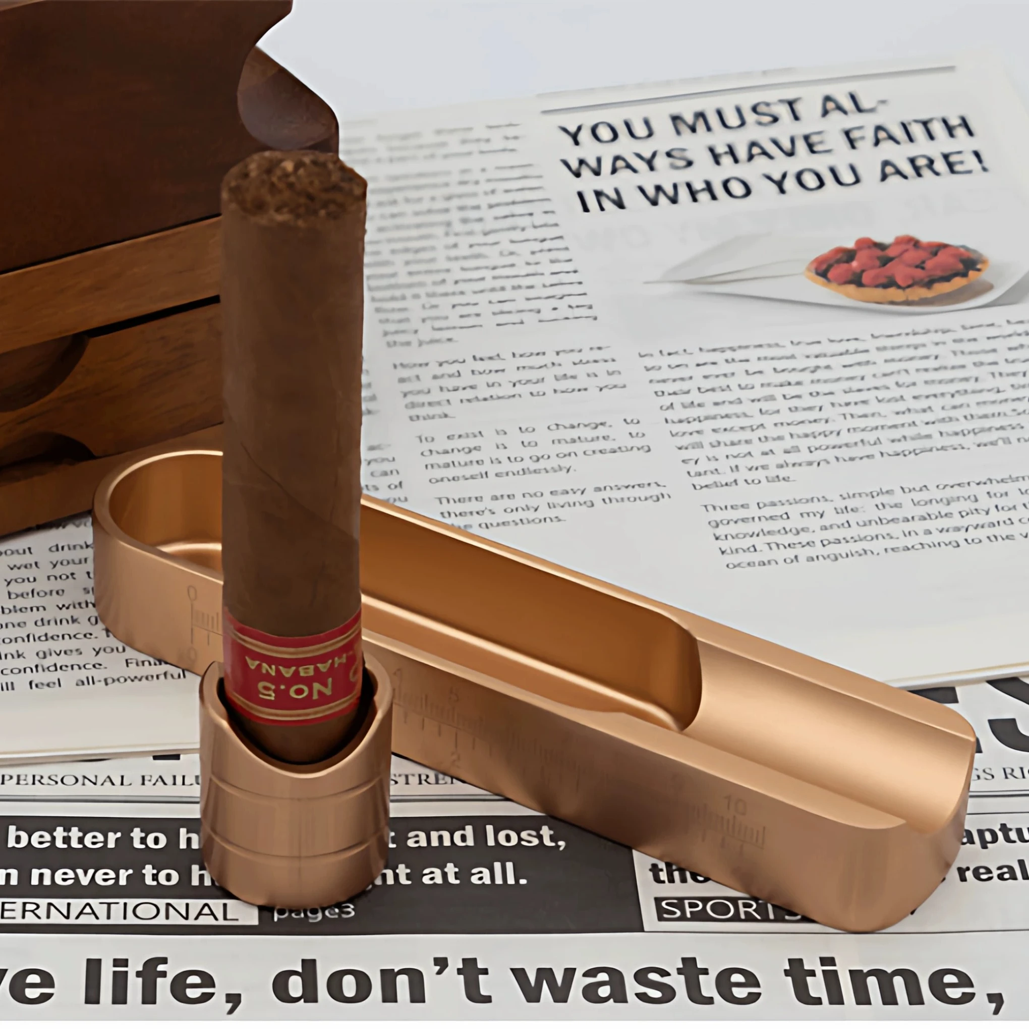 Portable Creative Vintage Cigar Ashtray, Metal Cigar Stand Holder, Portable Household Cigar Accessories for Home Use
Portable Creative Vintage Cigar Ashtray, Metal Cigar Stand Holder, Portable Household Cigar Accessories for Home Use