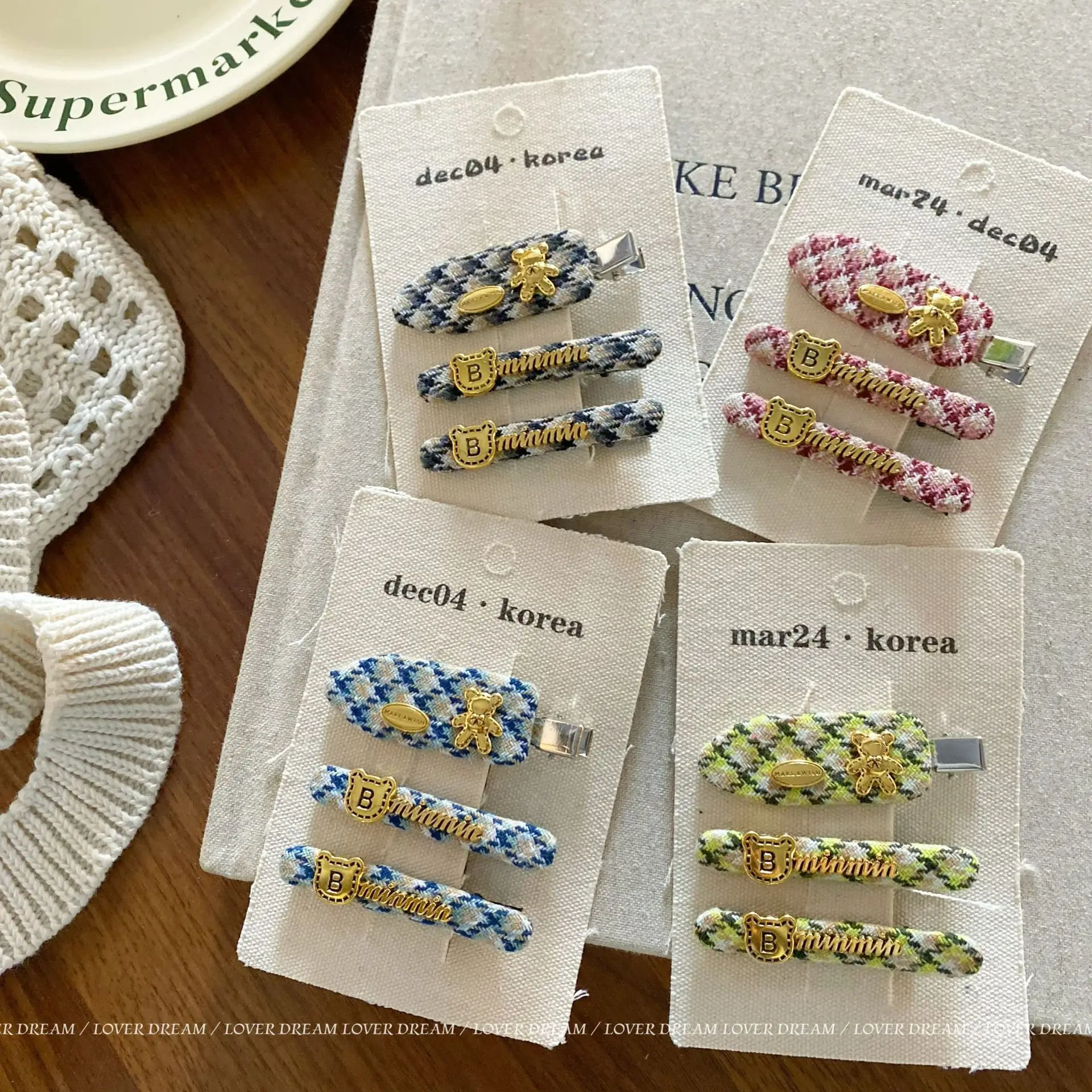 3PCS Trend Korean Gold Letters Bear Color Hairpin Cute Sweet Bang Clip Hair Duckbill Clip Headwear Ladies Girls Hair Accessories
3PCS Trend Korean Gold Letters Bear Color Hairpin Cute Sweet Bang Clip Hair Duckbill Clip Headwear Ladies Girls Hair Accessories