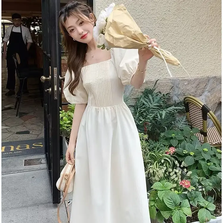 Summer New Long Bubble Sleeve Dress Women's French Skirt Shows Thin Square Collars To Collect Waist Dresses
Summer New Long Bubble Sleeve Dress Women's French Skirt Shows Thin Square Collars To Collect Waist Dresses