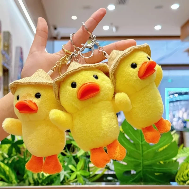 Плюшевый брелок-утка в соломенной шляпке, желтый, милый, мягкая игрушка-кукла, подвеска для рюкзака, кольцо для ключей, для детей, девочек, мальчиков, повседневный декор
Плюшевый брелок-утка в соломенной шляпке, желтый, милый, мягкая игрушка-кукла, подвеска для рюкзака, кольцо для ключей, для детей, девочек, мальчиков, повседневный декор