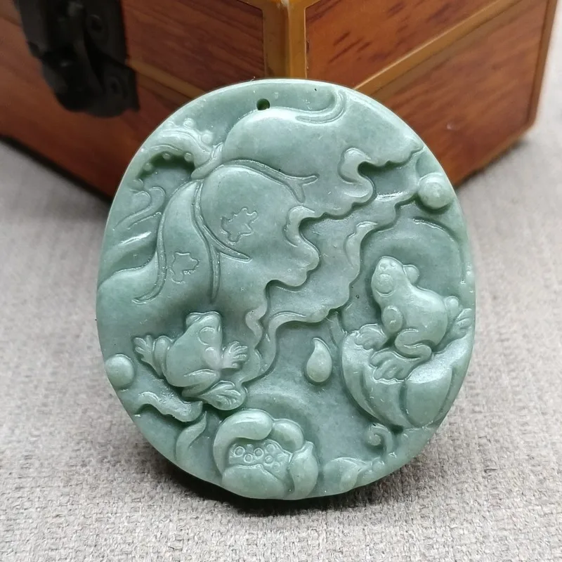 Natural Light Green Guahuo Money Pendant for Men and Women Hanfu Waist with Frog Jade Necklace Pendant
Natural Light Green Guahuo Money Pendant for Men and Women Hanfu Waist with Frog Jade Necklace Pendant