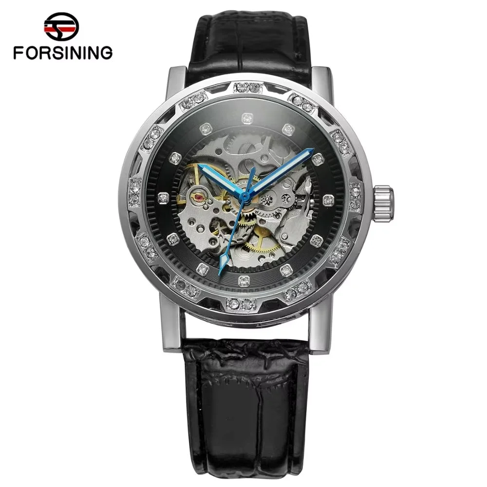 FORSINING Fashion Men's and Women's Black Hollow Dial Silver Case Black Leather Strap Automatic Mechanical Watch
FORSINING Fashion Men's and Women's Black Hollow Dial Silver Case Black Leather Strap Automatic Mechanical Watch