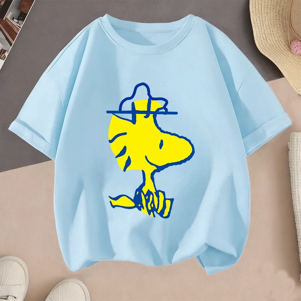 Snoopy 2D Soft Cotton Cartoon Print 2026 Summer Short Sleeve Hot Sale Leisure Tops
Snoopy 2D Soft Cotton Cartoon Print 2026 Summer Short Sleeve Hot Sale Leisure Tops