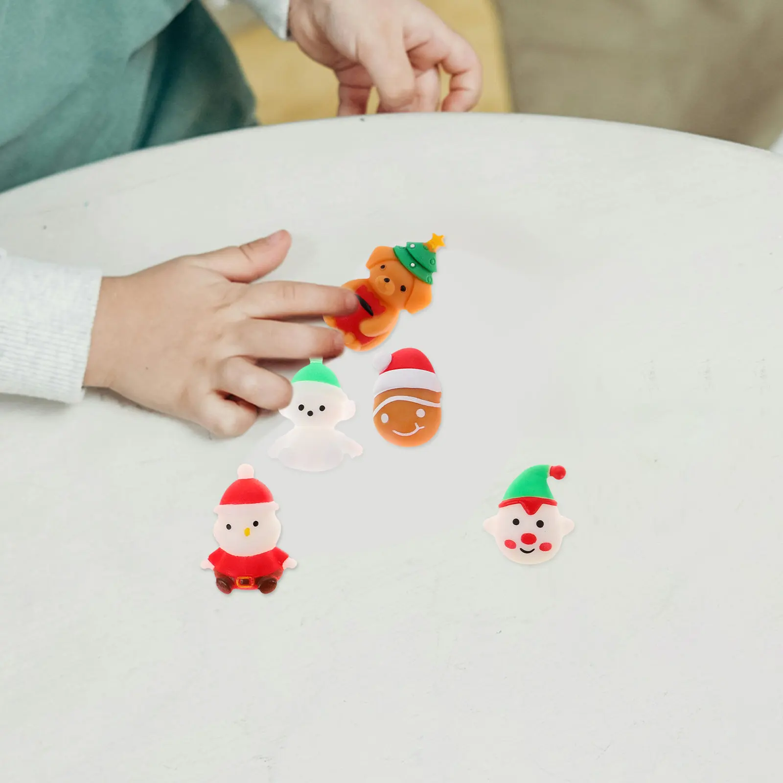 24Pcs Christmas Snowflake Squeeze Fidget Stress Relief Xmas Party Favor Stretchy Squeezing Plaything Christmas Party Favors
24Pcs Christmas Snowflake Squeeze Fidget Stress Relief Xmas Party Favor Stretchy Squeezing Plaything Christmas Party Favors