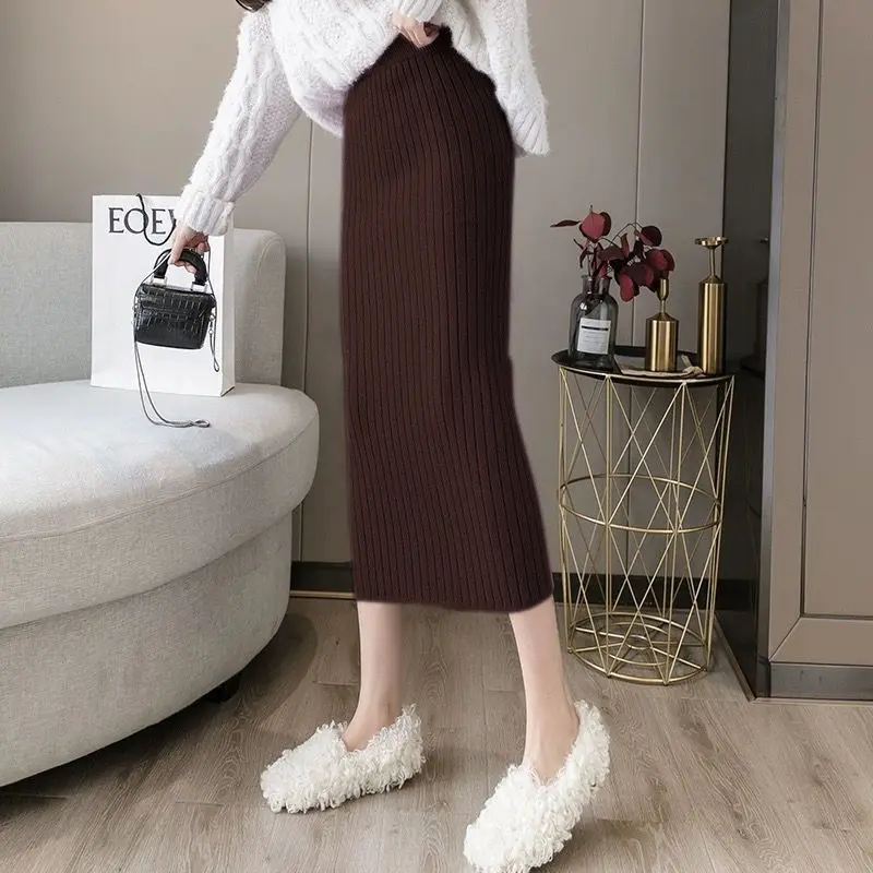 Knitted Half Length Skirt for Women Spring Mid 2024 High Waist Slim Showing Thickening Female Tops T774
Knitted Half Length Skirt for Women Spring Mid 2024 High Waist Slim Showing Thickening Female Tops T774