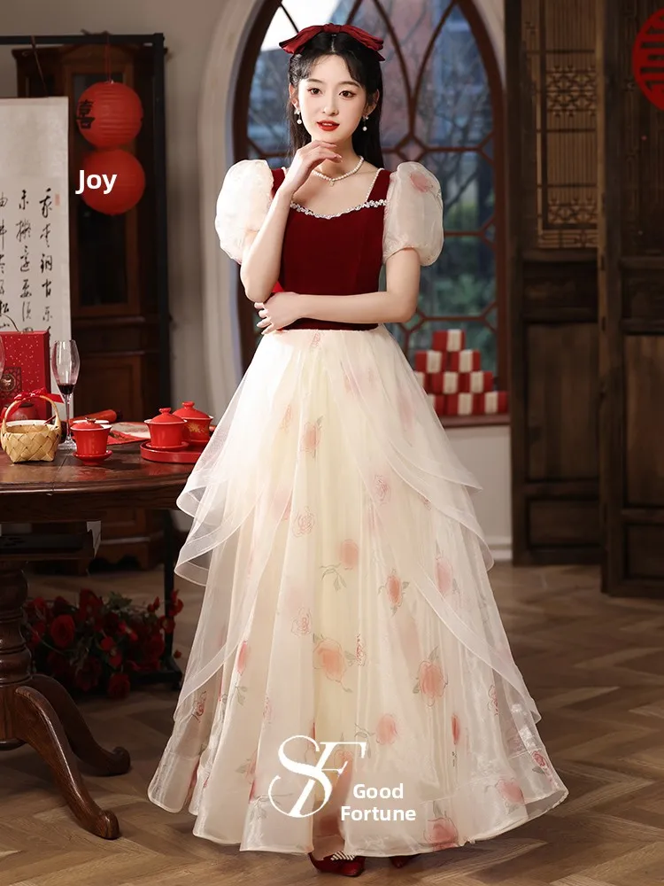 Red Princ Sle Wedding Dr with Puffy Sves And Square Collar for Wedding Banquet Women's Ele Long Dr
Red Princ Sle Wedding Dr with Puffy Sves And Square Collar for Wedding Banquet Women's Ele Long Dr