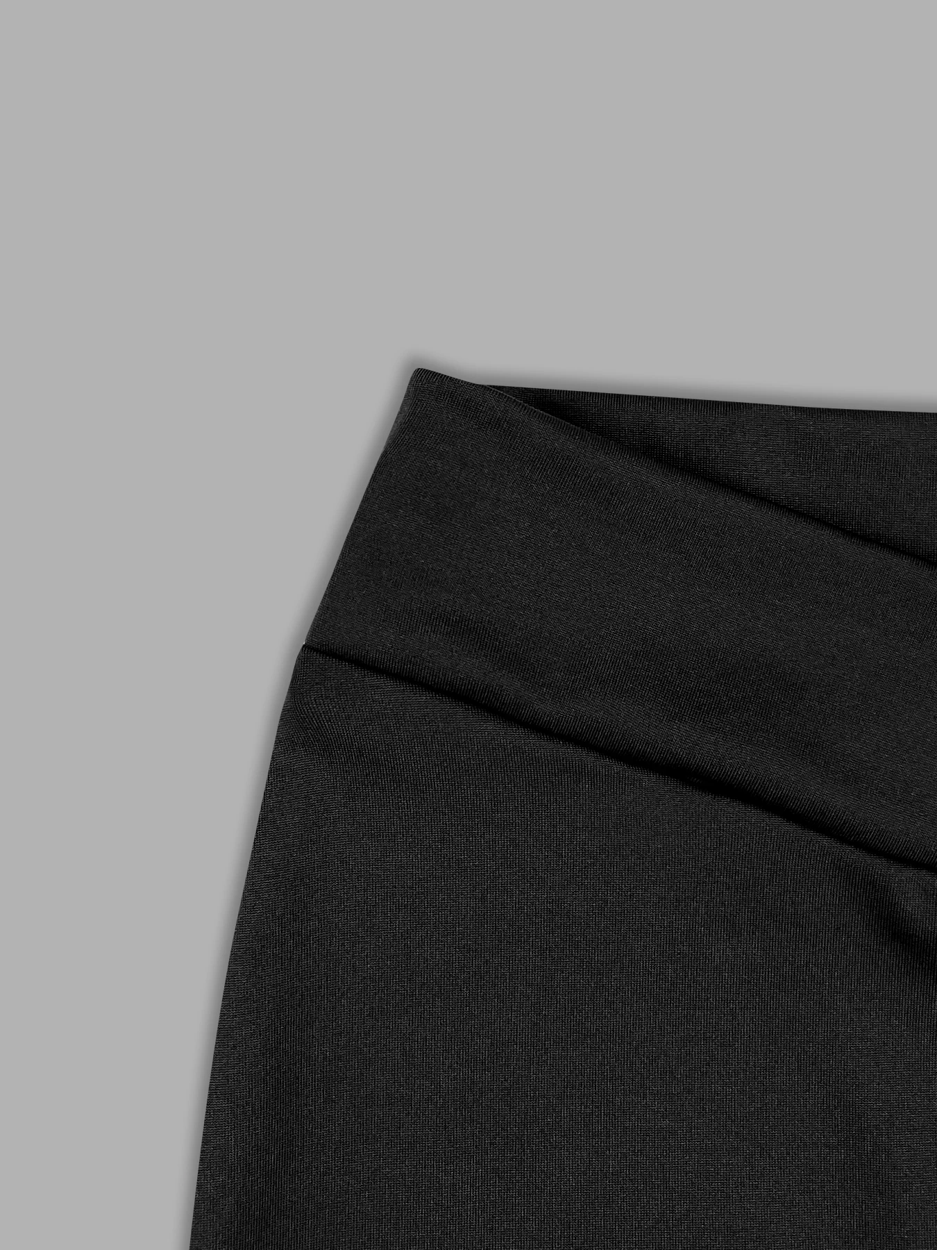 A new, elegant, form-fitting, high-waisted, slimming women's body-hugging half-length dress set of three pieces
A new, elegant, form-fitting, high-waisted, slimming women's body-hugging half-length dress set of three pieces