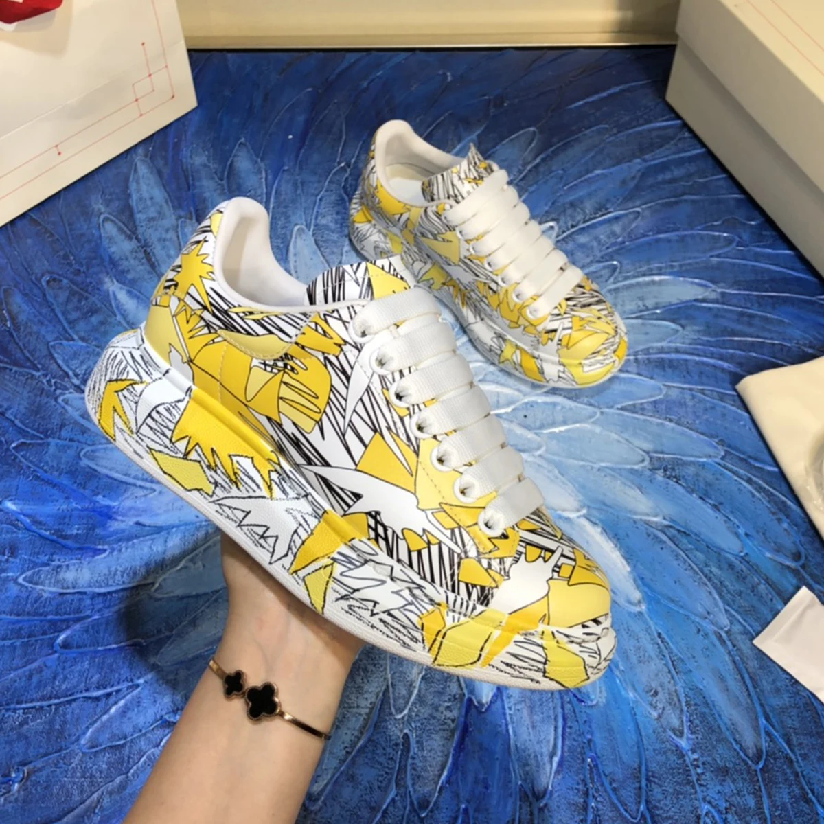 Top High Quality Womens Trendy Casual Shoes 34-46 Luxury Mens Real Leather Unisex Sneakers Designr Lovers Tide Shoes YN01482
Top High Quality Womens Trendy Casual Shoes 34-46 Luxury Mens Real Leather Unisex Sneakers Designr Lovers Tide Shoes YN01482