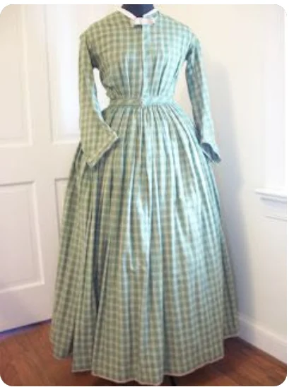 Викторианское винтажное платье Гражданская война, бальное платье Southern Belle 1860-х годов, зеленое шотландское клетчатое рождественское платье Scarlett, выполненное на заказ
Викторианское винтажное платье Гражданская война, бальное платье Southern Belle 1860-х годов, зеленое шотландское клетчатое рождественское платье Scarlett, выполненное на заказ