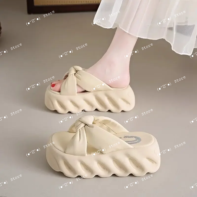 Slippers for women in summer, thick soled height increasing sponge sandals for outdoor wear, new cool slippers
Slippers for women in summer, thick soled height increasing sponge sandals for outdoor wear, new cool slippers