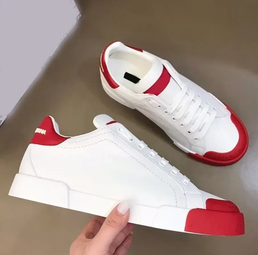 Casual Shoes Designer Letter Men Shoes Women Fashion and Comfortable Calf Leather Breathable Outdoor Sports Walking Shoes
Casual Shoes Designer Letter Men Shoes Women Fashion and Comfortable Calf Leather Breathable Outdoor Sports Walking Shoes