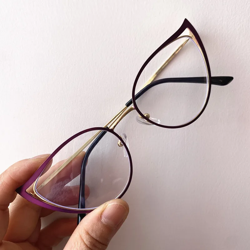 Women Anti-Blue Light Glasses Personality Cat Eye Eyeglasses Hollow Design Spectacles Personalized Googles Alloy Frame Eyewaer
Women Anti-Blue Light Glasses Personality Cat Eye Eyeglasses Hollow Design Spectacles Personalized Googles Alloy Frame Eyewaer