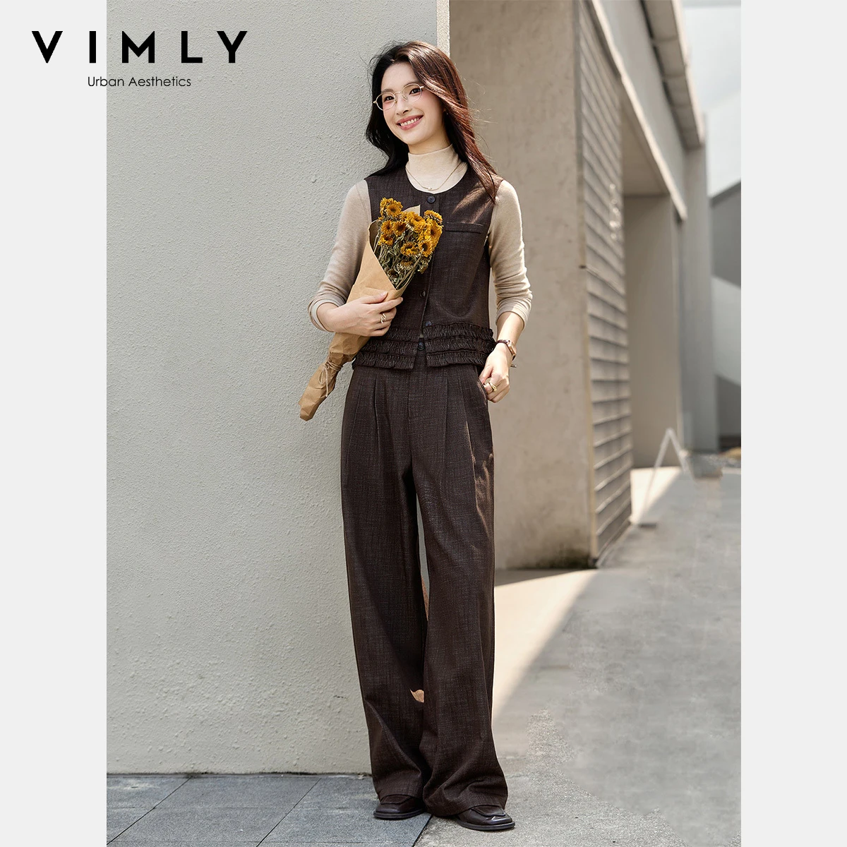 VIMLY женские осенние брючные костюмы 2025 винтажный жилет с круглым вырезом и рюшами, широкие длинные брюки, элегантные комплекты для женщин, комплект из 2 предметов A3103
VIMLY женские осенние брючные костюмы 2025 винтажный жилет с круглым вырезом и рюшами, широкие длинные брюки, элегантные комплекты для женщин, комплект из 2 предметов A3103