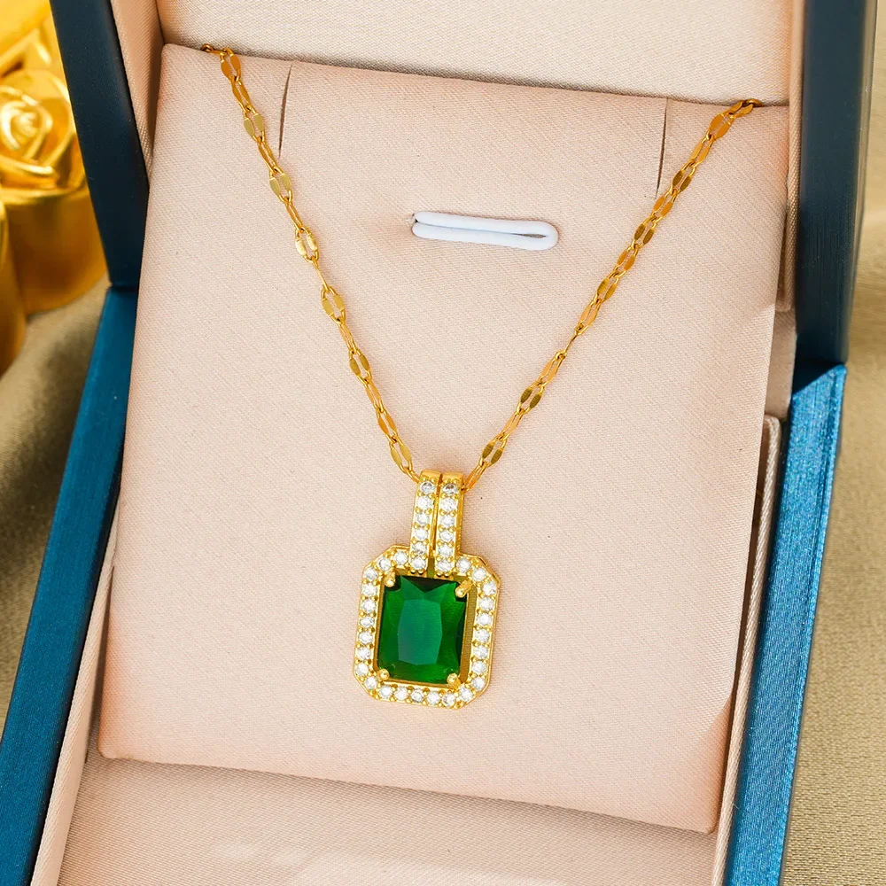 The latest high-end solid square zirconia stainless steel necklace in 2025, all in diamond color
The latest high-end solid square zirconia stainless steel necklace in 2025, all in diamond color