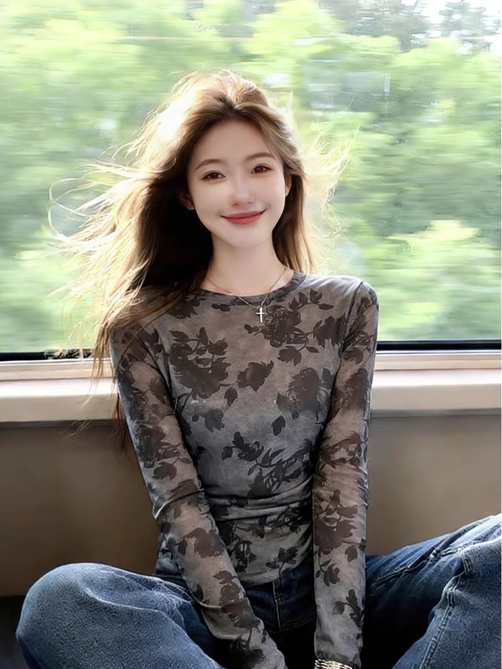 Retro Print Long Sleeve Mesh T-Shirt Women Early Spring New Style Slimming Thin Sun Protection Cover up Korean Style Commute
Retro Print Long Sleeve Mesh T-Shirt Women Early Spring New Style Slimming Thin Sun Protection Cover up Korean Style Commute