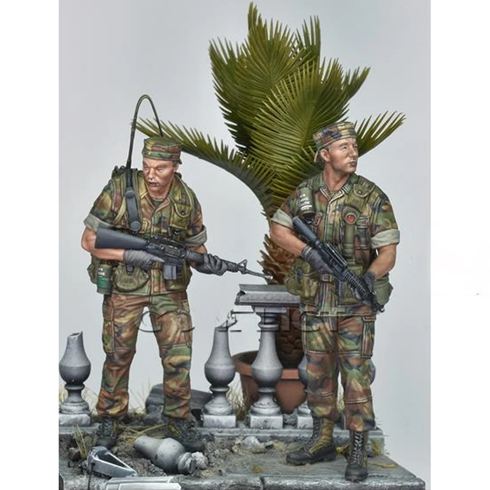 Фигурка из смолы, масштаб 1/35, команда FAST USMC, солдат, GK, военная тематика, несобранный и неокрашенный набор.
Фигурка из смолы, масштаб 1/35, команда FAST USMC, солдат, GK, военная тематика, несобранный и неокрашенный набор.