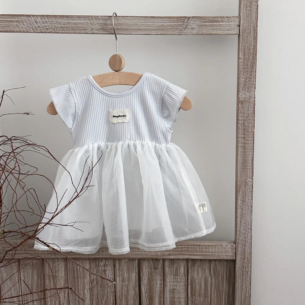 Girls' Dress 2026 Spring and Summer New Children's Clothes Baby Girl Splicing Solid Color Mesh Back Bow Hollow Dress
Girls' Dress 2026 Spring and Summer New Children's Clothes Baby Girl Splicing Solid Color Mesh Back Bow Hollow Dress