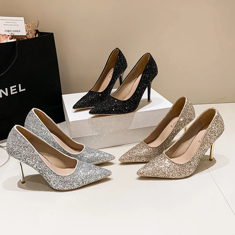 Stiletto Heels, New Style for Spring and Autumn, Gold Wedding Shoes, Suitable for Wedding Dresses and Office Wear, Dual-purpose
Stiletto Heels, New Style for Spring and Autumn, Gold Wedding Shoes, Suitable for Wedding Dresses and Office Wear, Dual-purpose