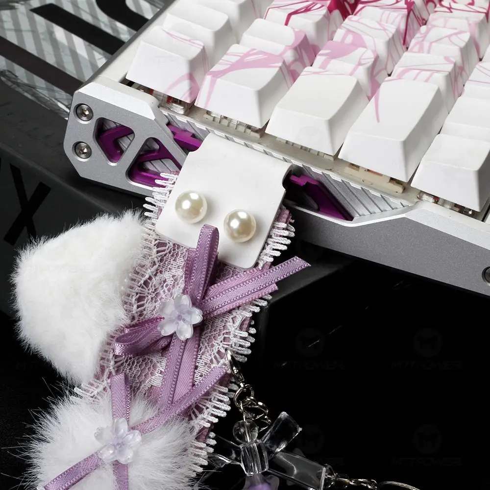 EV63 Special Side Panel Modified Streamer Buckle Can Be Installed Streamer Aluminum Alloy Sandblasting Anodizing Process
EV63 Special Side Panel Modified Streamer Buckle Can Be Installed Streamer Aluminum Alloy Sandblasting Anodizing Process