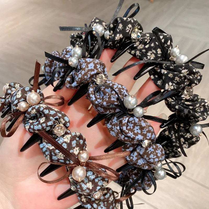 Korean Floral Print Tooth Comb Hairband for Women Daily Wear High Crown Headband Hair Bands Women Versatile Hairpin Headwear
Korean Floral Print Tooth Comb Hairband for Women Daily Wear High Crown Headband Hair Bands Women Versatile Hairpin Headwear