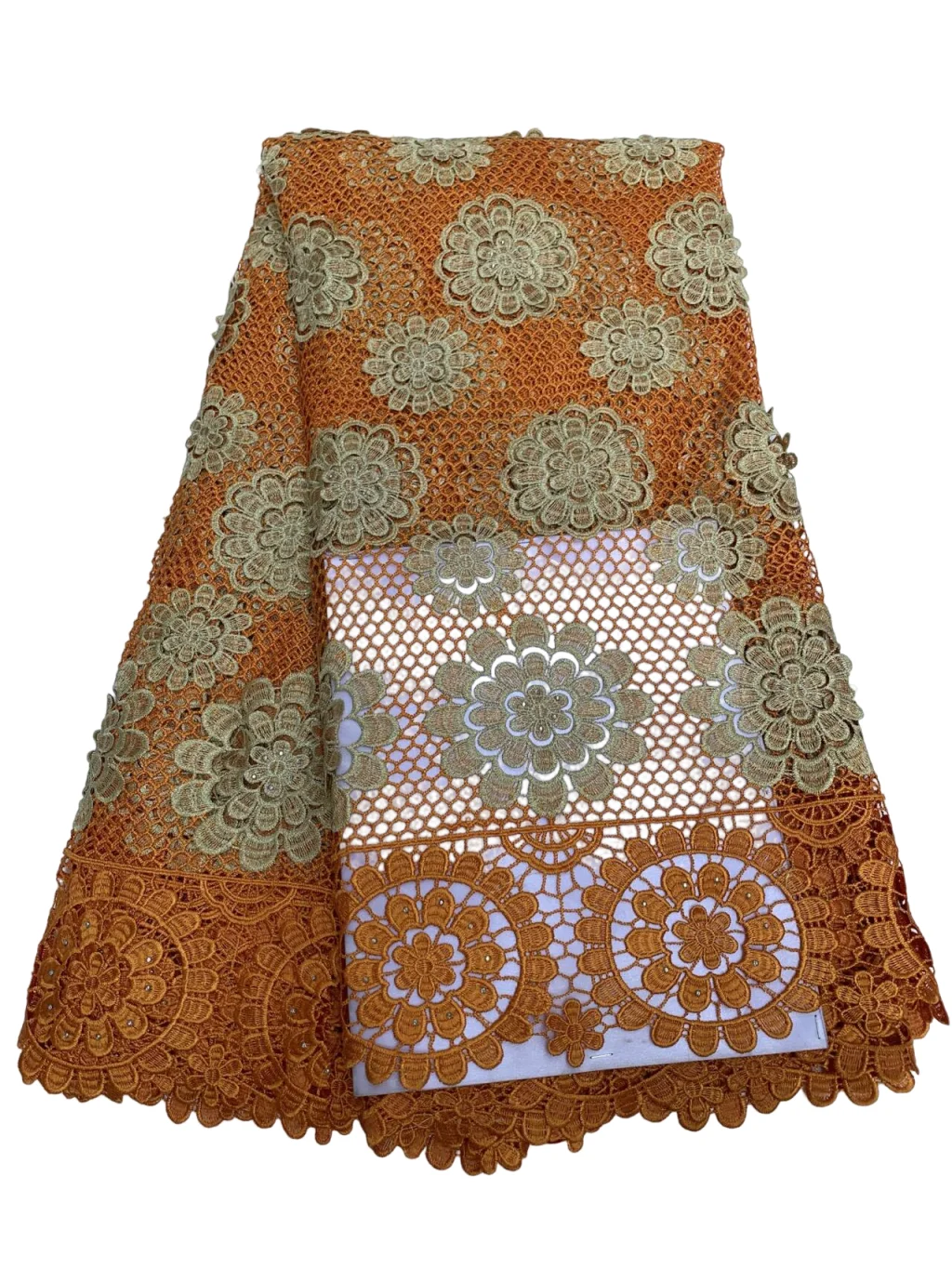 Новая ажурная кружевная ткань с камнями 2025 года, высококачественная водорастворимая вышивка, африканский нигерийский материал, шнуровое кружево, 5 ярдов для шитья
Новая ажурная кружевная ткань с камнями 2025 года, высококачественная водорастворимая вышивка, африканский нигерийский материал, шнуровое кружево, 5 ярдов для шитья