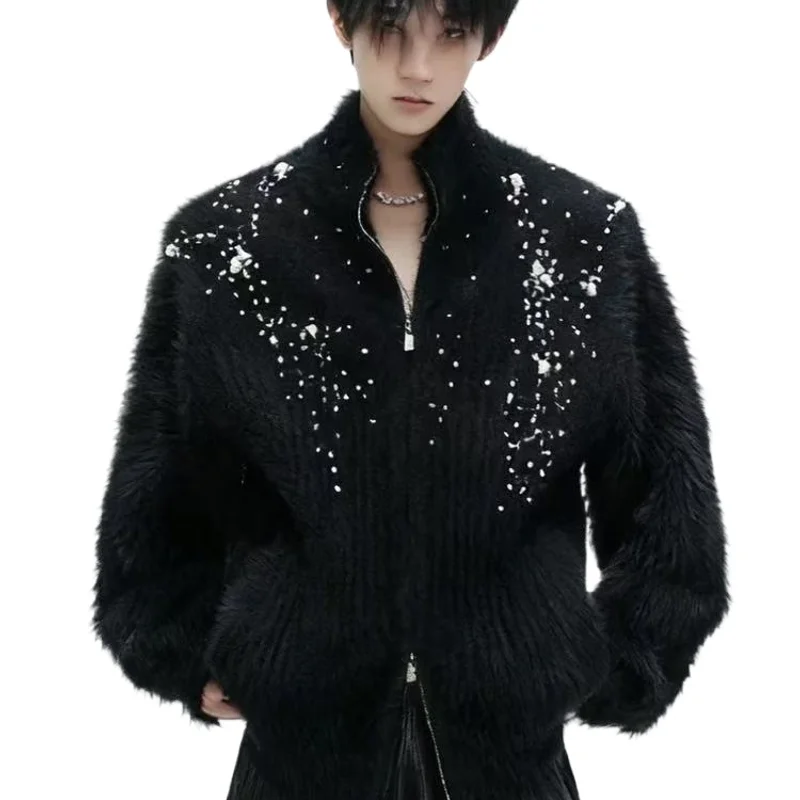 Мужской модный элегантный свитер свободного кроя в стиле Y2K с жемчугом, весенне-осенний кардиган с мехом, топ с воротником-гольф
Мужской модный элегантный свитер свободного кроя в стиле Y2K с жемчугом, весенне-осенний кардиган с мехом, топ с воротником-гольф