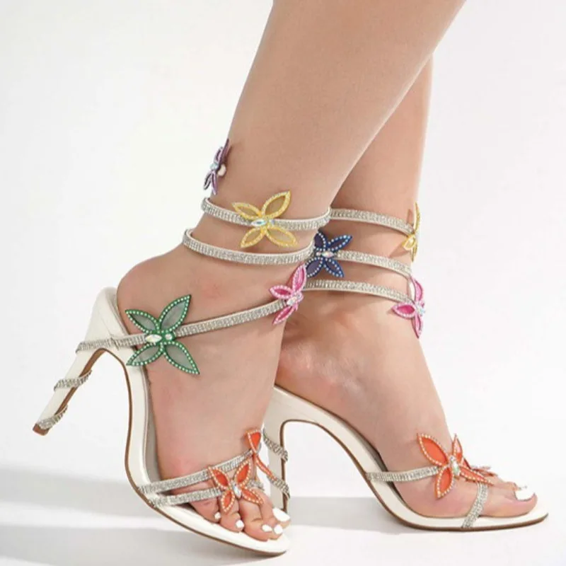 Personality Rhinestone Flower Wrapped Stiletto Sandals Fashion Round Toe Open Toe Non-slip Wear-resistant High Heels
Personality Rhinestone Flower Wrapped Stiletto Sandals Fashion Round Toe Open Toe Non-slip Wear-resistant High Heels