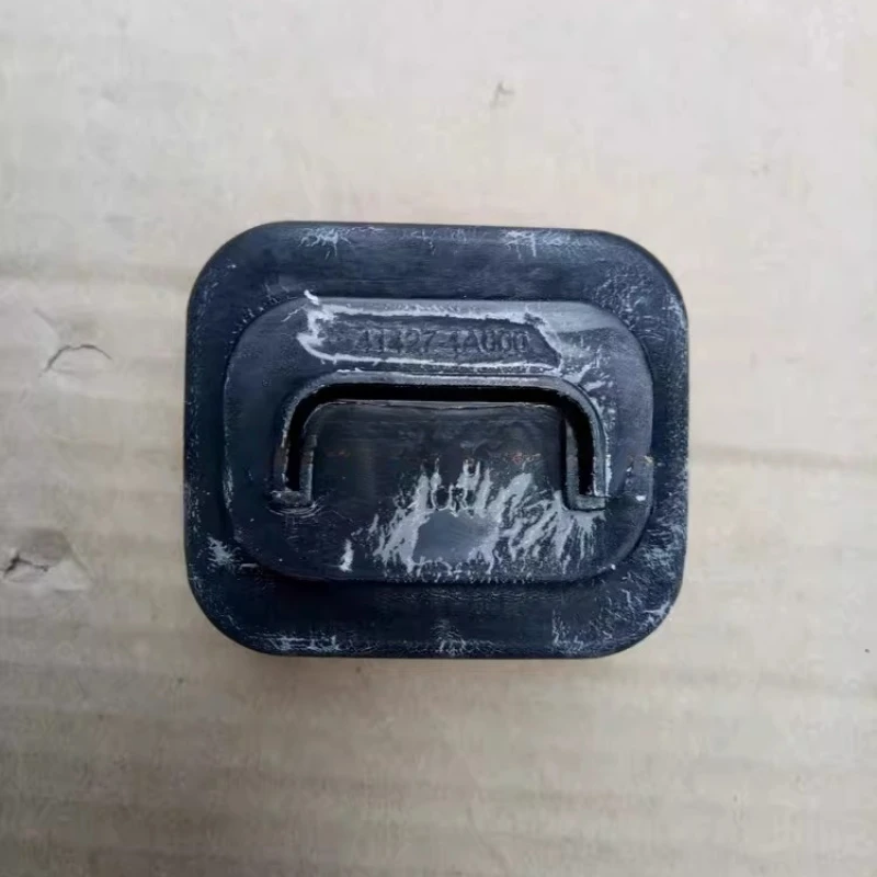 Clutch fork dust cover for JAC SUNRAY Refine M4 41427-4A000
Clutch fork dust cover for JAC SUNRAY Refine M4 41427-4A000